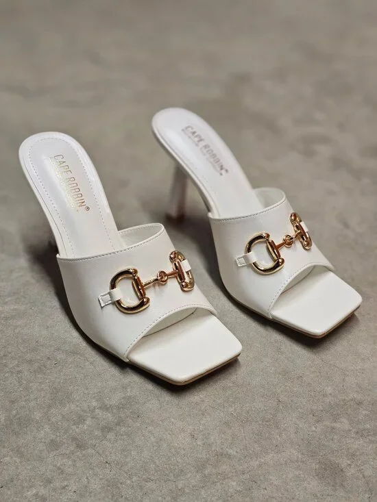 Square Toe White Heeled Mules With Gold Chain Detail - Elegant Slip-On Design Fo - Picture 13 of 14